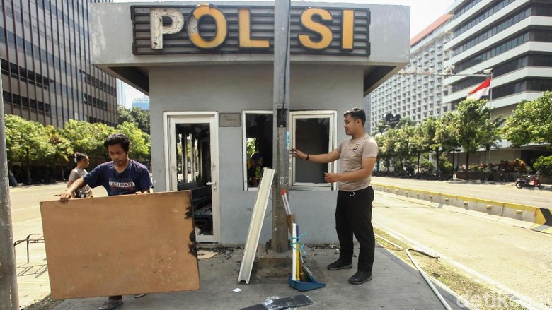 Rentetan Antisipasi Polisi Agar Kerusuhan saat Demo Tak Terulang Rentetan Antisipasi Polisi Agar Kerusuhan saat Demo Tak Terulang