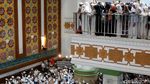 Momen Ribuan Jemaah Salatkan Jenazah Ustaz Arifin Ilham