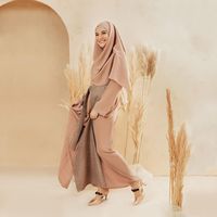 Berburu Baju Lebaran Artis dari Shireen Sungkar hingga 