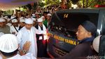 Momen Kapolri, Anies, hingga Zulhas Doakan Jenazah Arifin Ilham