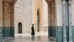 Megahnya Masjid Hasan II yang Berdiri di Atas Samudera Atlantik