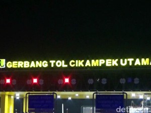Gerbang Tol Cikampek Utama Padat, Antrean Kendaraan 2 Km