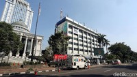 Bukti-bukti yang dimiliki oleh para pendukung paslon Prabowo Subianto-Sandiaga Uno tentu cukup untuk membuktikan indikasi kecurangan pemilu. Masuknya berbagai bukti dan dukungan ini tentu akan mendorong timnya untuk merealisasikan rencana membawa perkara ini ke lembaga yang berwenang. Dalam hal ini, Badan Pengawas Pemilu (Bawaslu) maupun Mahkamah Konstitusi (MK).