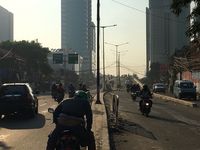 Suasana Flyover Slipi sekitar pukul 07.40 WIB