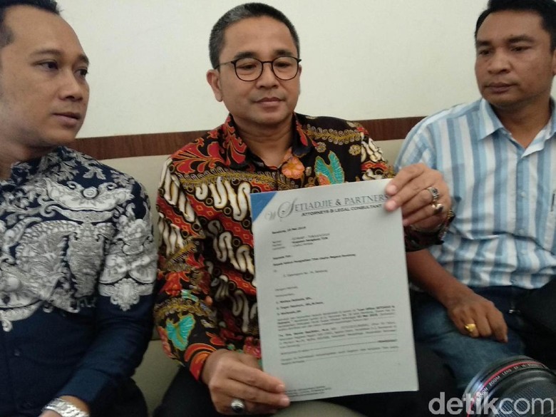 Benny Bachtiar Resmi Gugat Walkot Bandung Soal Pelantikan Sekda Benny Bachtiar Resmi Gugat Walkot Bandung Soal Pelantikan Sekda