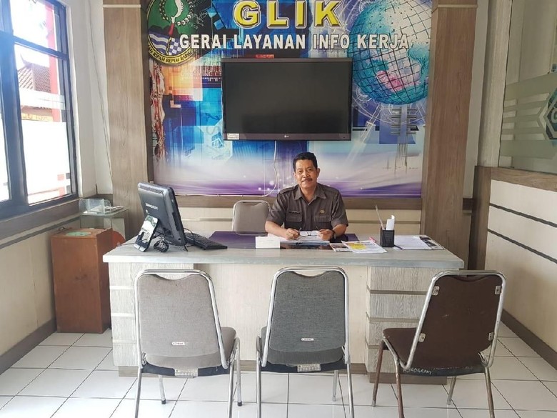 Disnakertrans Jawa Barat Buka 6 Posko Pengaduan THR, Ini Lokasinya Disnakertrans Jawa Barat Buka 6 Posko Pengaduan THR, Ini Lokasinya