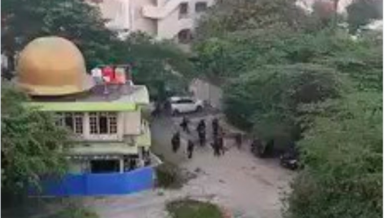 Isu Korban Tewas Hoax, Polri Jelaskan soal Brimob Pukuli Pria di Kampung Bali Isu Korban Tewas Hoax, Polri Jelaskan soal Brimob Pukuli Pria di Kampung Bali
