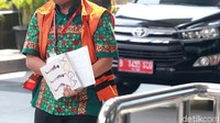 Rommy sempat dibantarkan selama sebulan di RS Polri pada 2 April hingga 2 Mei 2019. Saat itu, Rommy dibantarkan karena mengeluh buang air besar mengeluarkan darah.