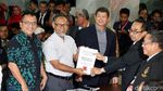 Momen BW dkk Daftarkan Gugatan Prabowo ke MK