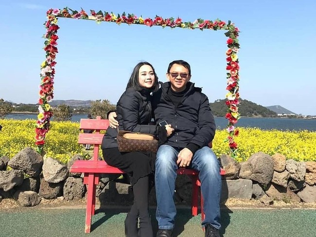 Kabar Terbaru Kehamilan Pertama Istri Ahok