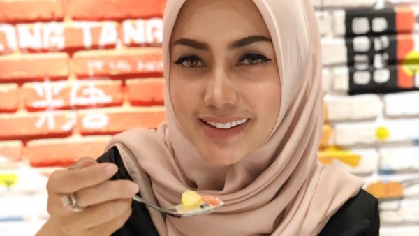 Disebut Mirip Millen Cyrus, Ini Gaya Kulineran Lita MasterChef yang Kekinian
