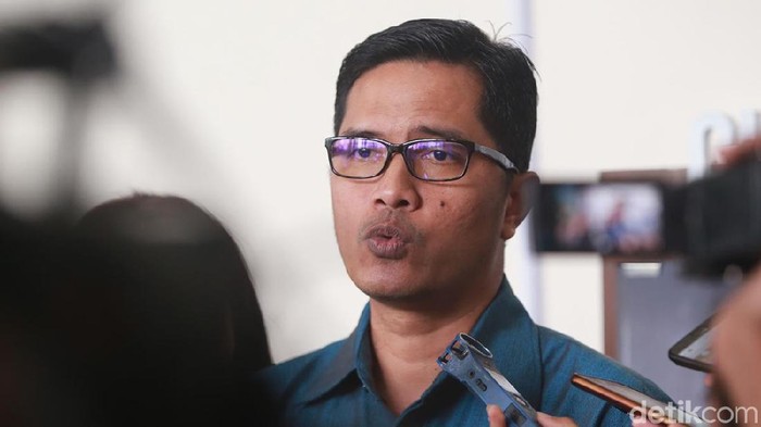 Febri Diansyah