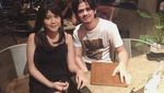 Pose Manis Brisia Jodie Saat Makan Gulali dan Apel