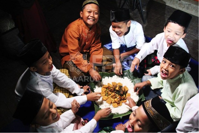 Traktir Bukber Penghafal Alquran, Ini Kebaikan yang Bisa Diperoleh