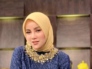 Kini Mantap Berhijab, Olla Ramlan Sempat Ragu Karena Suami