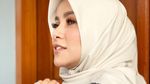 Didoakan Istiqomah, Ini Gaya Hijab Olla Ramlan