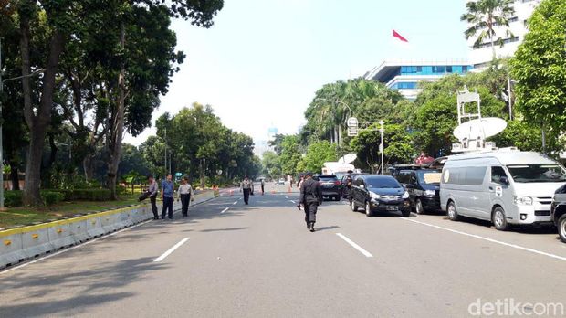 Prabowo-Sandi Ajukan Gugatan Siang Ini, 8 Kompi TNI-Polri Jaga Gedung MK