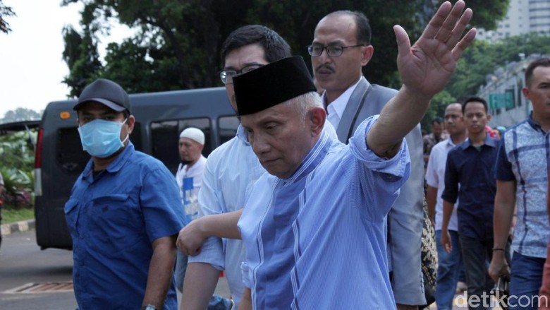 Amien soal Hasil Pilpres: Saya Kecewa tapi Tak Bisa Apa-apa Amien soal Hasil Pilpres: Saya Kecewa tapi Tak Bisa Apa-apa