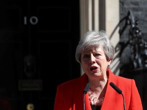 Lika-liku Brexit yang Bikin Theresa May Mundur dari PM Inggris