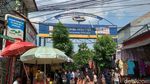 Serunya Berburu Kue Kering Klasik hingga Kekinian di Pasar Jatinegara!