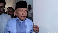 Seperti diketahui, Eggi Sudjana ditetapkan sebagai tersangka dugaan makar. Eggi menjadi tersangka makar setelah ucapan people power di depan rumah Prabowo Subianto di Jalan Kertanegara, Jakarta Selatan, 17 April 2019.