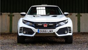 Honda Civic Type R saat Jadi Mobil Rally