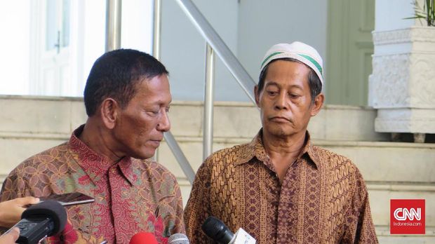 Jokowi Beri Bantuan Pedagang Korban Penjarahan 22 Mei