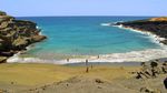 Foto: Pasir Pantai Kok Warnanya Hijau?