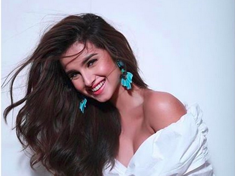 Yang Tak Kalah Mempesona untuk Peran Jasmine Selain Naomi Scott Yang Tak Kalah Mempesona untuk Peran Jasmine Selain Naomi Scott