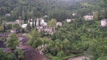 Akarmara, Abkhazia / Georgia. Foto: Bored Panda