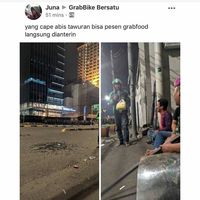Salut! Driver Ojol Tetap Antar Makanan Saat Kerusuhan di Jakarta