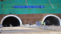 Gubernur Jawa Barat, Ridwan Kamil pun menyebut sebagian ruas di Tol Cisumdawu akan digunakan pada mudik lebaran tahun ini. Meski belum secara rinci, Kang Emil mengatakan, yang bakal dipakai ialah dari Cileunyi sampai terowongan.