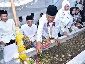 Lamongan Bertambah Usia, Makam Mbah Lamong Jadi Jujugan Pertama Ziarah