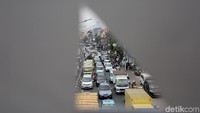 Kemacetan tak terhindarkan di kawasan Tanah Abang, Jakarta