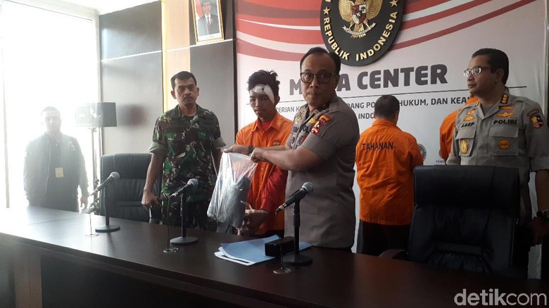 Polisi Tetapkan 11 Tersangka Terkait Rusuh 22 Mei di Bawaslu Polisi Tetapkan 11 Tersangka Terkait Rusuh 22 Mei di Bawaslu