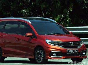 Low MPV Rasa Sedan, Honda Mobilio