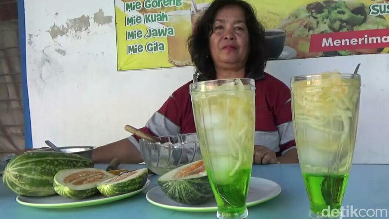 Nikmatnya Es Serbat Krai Khas Banyuwangi, Pas Hilangkan Dahaga Saat Berbuka Nikmatnya Es Serbat Krai Khas Banyuwangi, Pas Hilangkan Dahaga Saat Berbuka