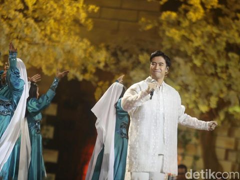 Vidi Aldiano membuka Sunsilk Hijab Hunt 2019.