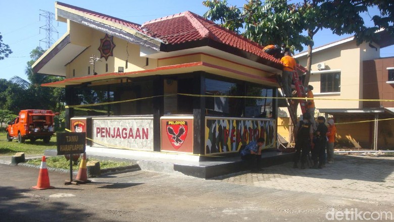 Mako Brimob Purwokerto Diserang, Tim Inafis Polri Olah TKP Mako Brimob Purwokerto Diserang, Tim Inafis Polri Olah TKP