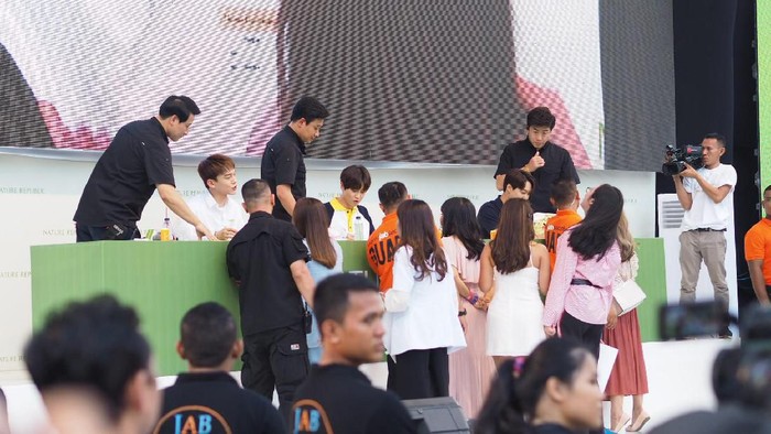 Rasanya Fansign dan Berhadapan Langsung dengan Member EXO: Speechless