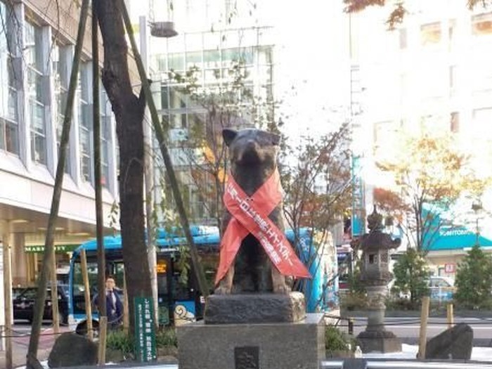 Patung Hachiko Patung Hachiko