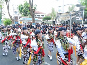 Mengenal Jathilan: Asal-usul, Makna hingga Gerakannya