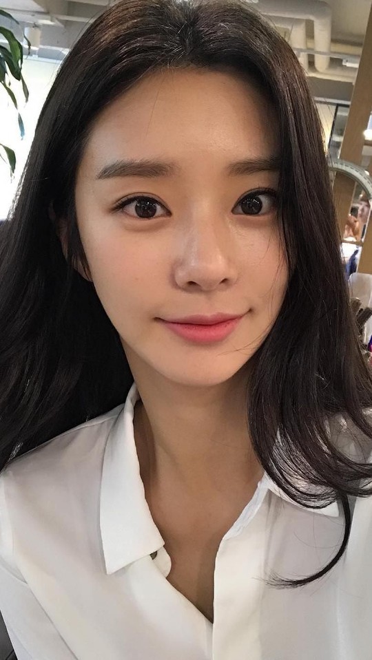 Pamer Foto Identitas Cantik, Artis Drakor Ini Malah Terlibat Kasus Hukum Pamer Foto Identitas Cantik, Artis Drakor Ini Malah Terlibat Kasus Hukum