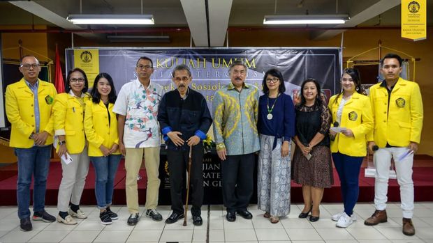 Eks Hakim Agung Gayus Duga Teroris Tunggangi Kerusuhan 22 Mei