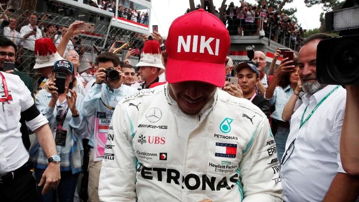 Pebalap Mercedes, Lewis Hamilton. (Foto: Benoit Tessier/Reuters)