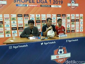 Pelatih Semen Padang Isyaratkan Mundur