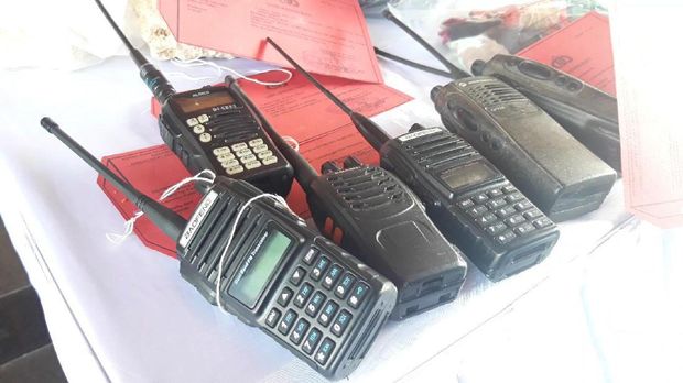 Barang bukti HP yang diamankan dari rumah pelaku/