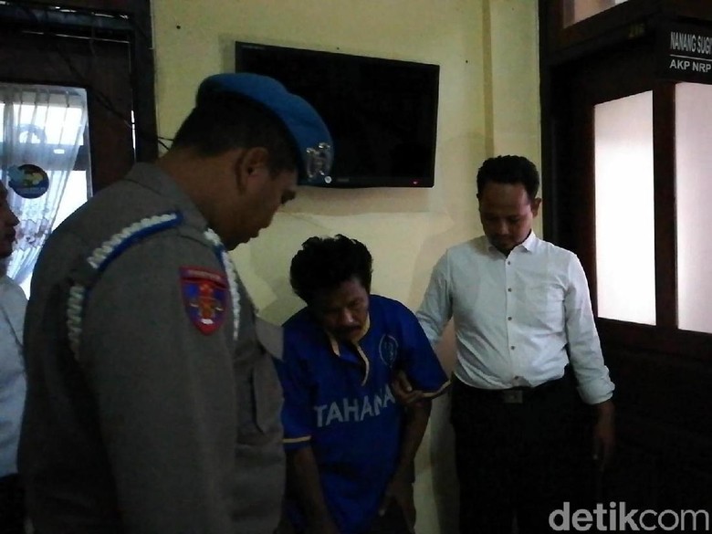 Petualangan Bandar Sabu Bersenjata Pistol di Pasuruan Berakhir Petualangan Bandar Sabu Bersenjata Pistol di Pasuruan Berakhir