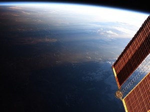 Ambisi Rusia Lahirkan Bayi Pertama di Luar Angkasa