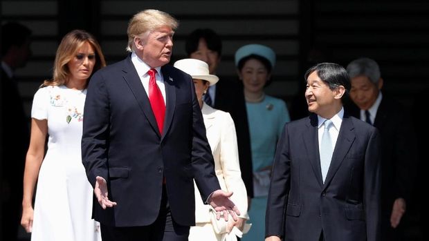 Donald Trump bertemu Kaisar Naruhito
